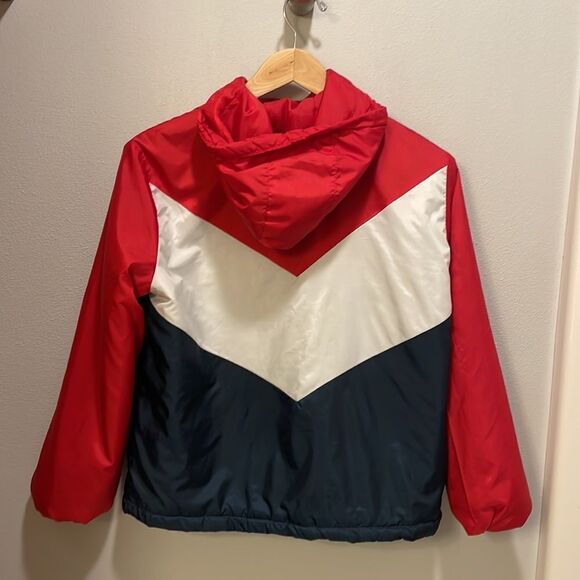 H and M Divided woman’s blue, white and red puffer jacket. - Picture 5 of 11